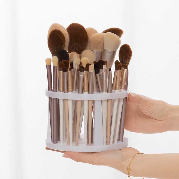 UNIQ Makeup brush organiser - brush holder for 49 brushes - white - | Fashiongirl